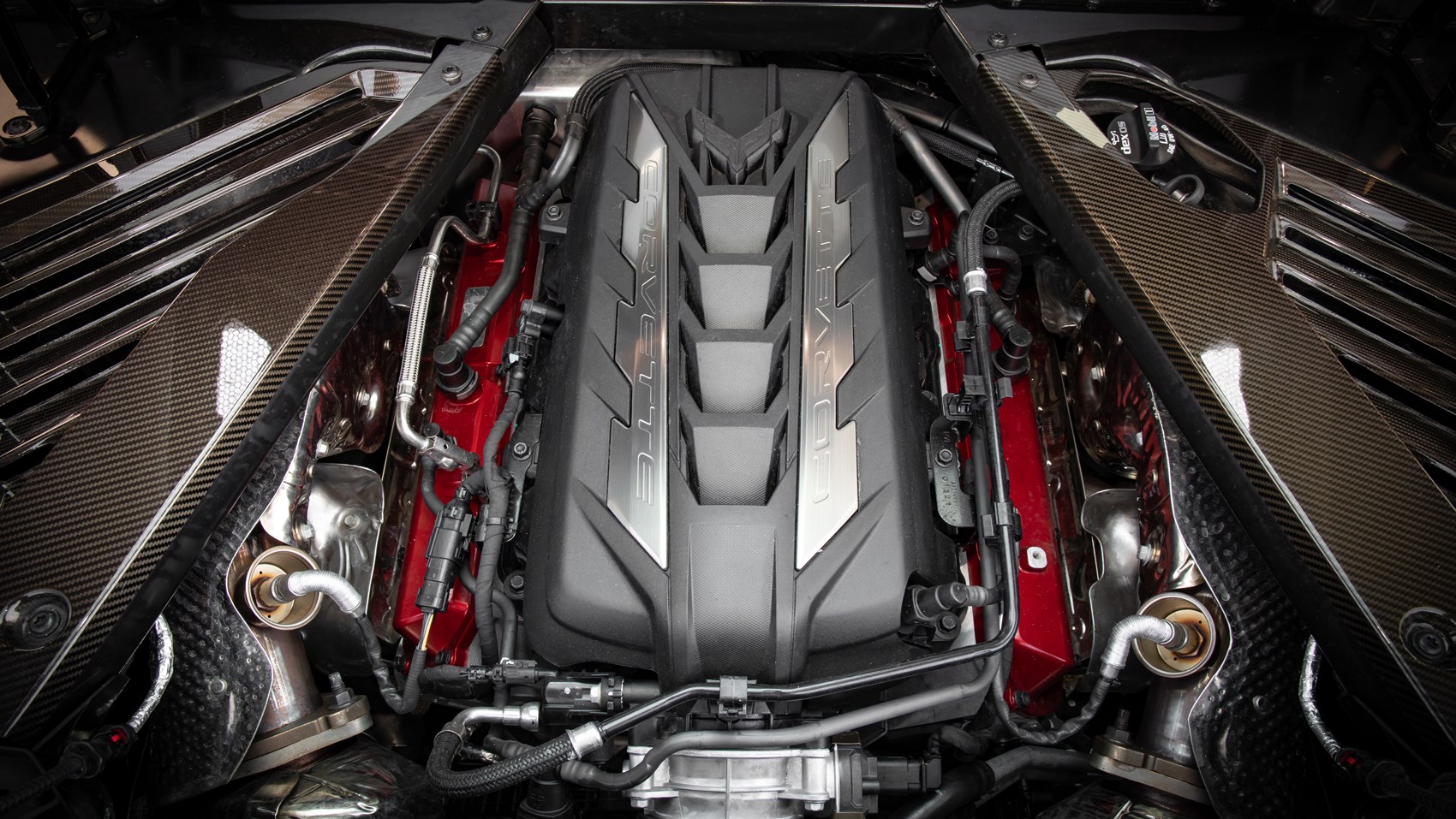 Click to Enlarge-Esc to Close Corvette Generations/C8/C8 Engine bay.jpg